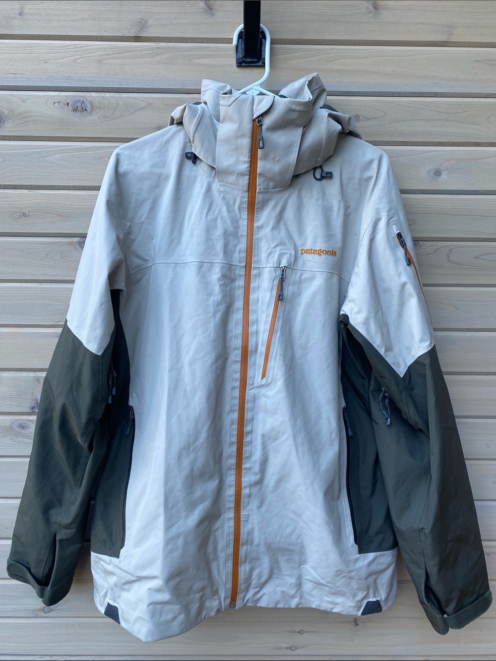 Patagonia Men’s Gore-Tex Snow Jacket M